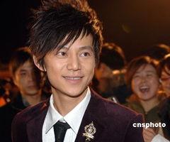 舞美师爆料何炅视频下载,揭秘幕后精彩瞬间  第1张